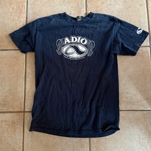Men’s Vintage Navy Adio Skateboard Graphic Tee, sz M. 100% cotton.